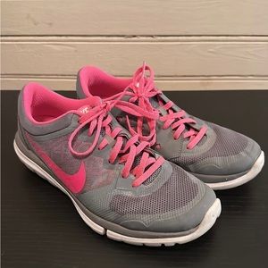 Nike flex runner shoes